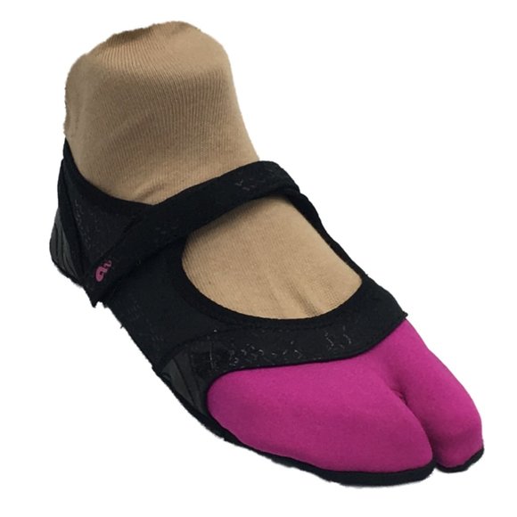Women's Ahnu In Studi-Om, Magenta Glow - Picture 1 of 4